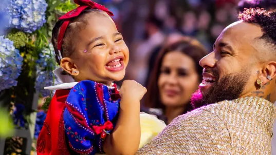 Mavie levou bolada em jogo do Santos? O que aconteceu com filha de Neymar?