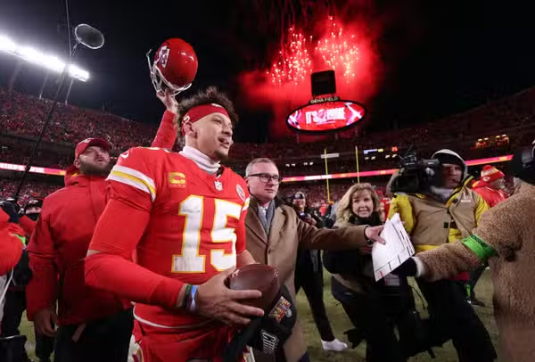 Patrick Mahomes segue dominando a NFL: o novo rosto da dinastia dos Chiefs