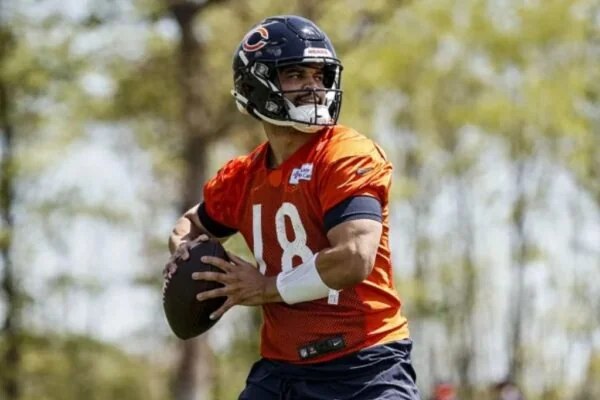 Caleb Williams impressiona em sua temporada de estreia pelos Bears